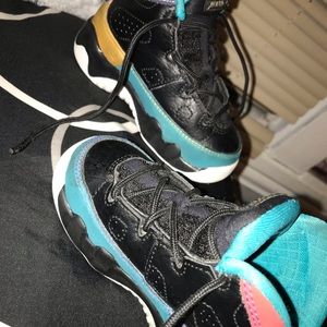 Air Jordan 9 retro “ dream it , do it “